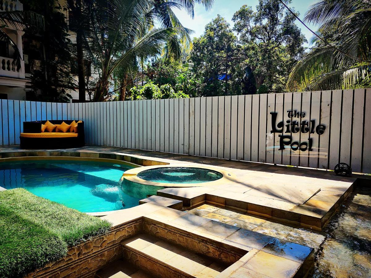 Wtf My House Hotel Baga Exterior photo