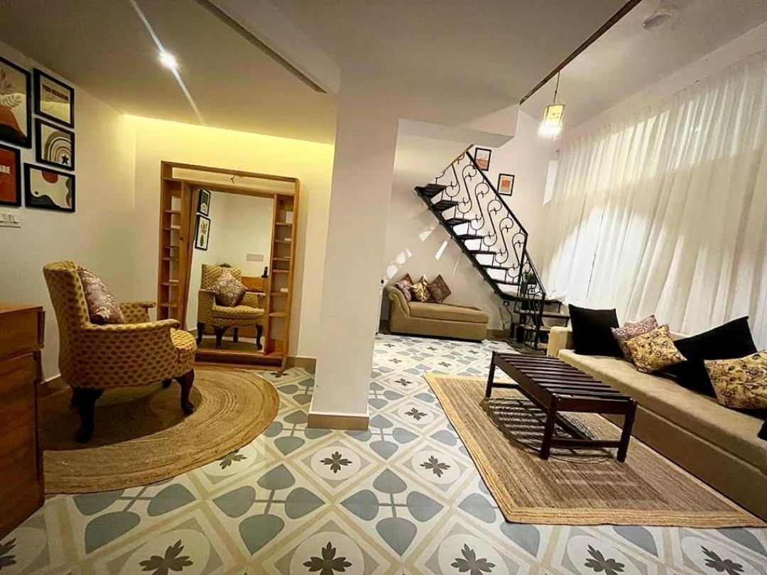 Wtf My House Hotel Baga Exterior photo