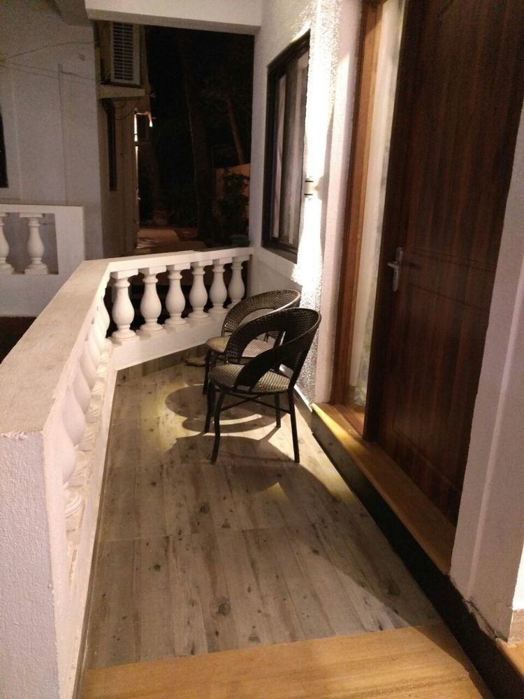 Wtf My House Hotel Baga Exterior photo