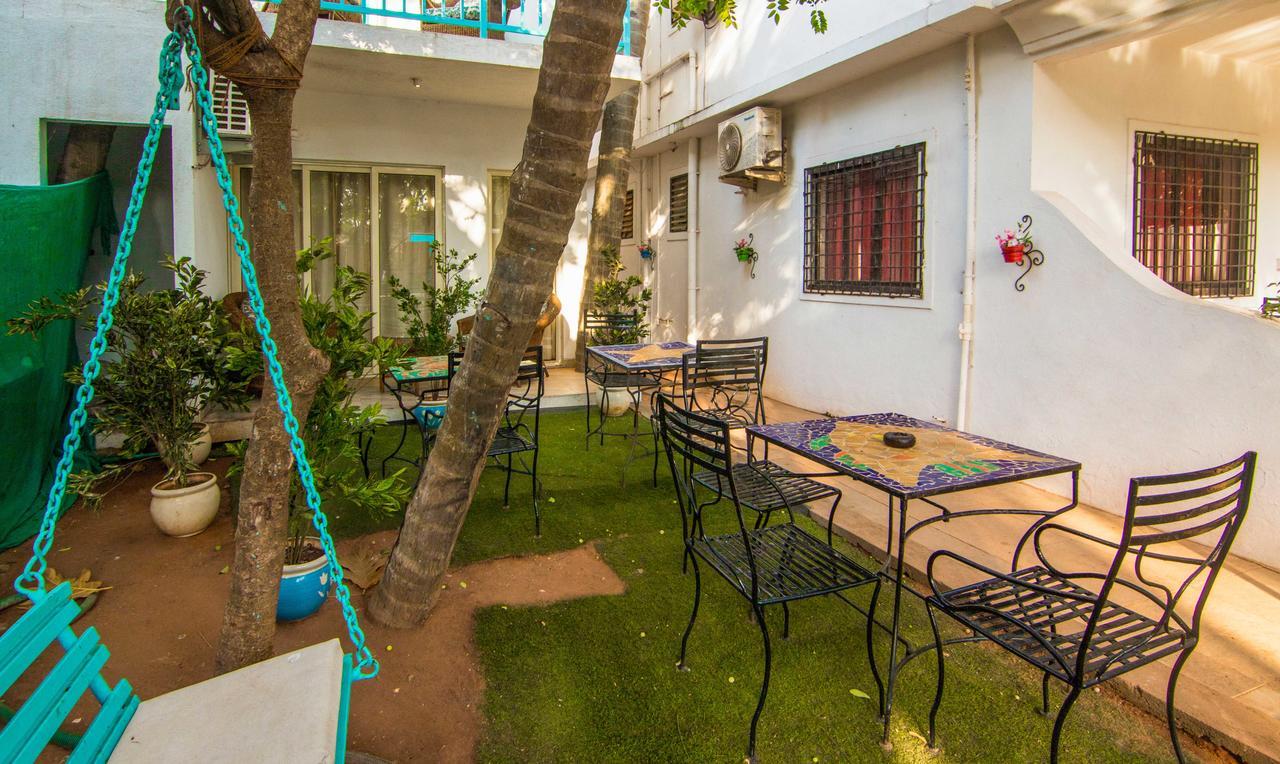 Wtf My House Hotel Baga Exterior photo